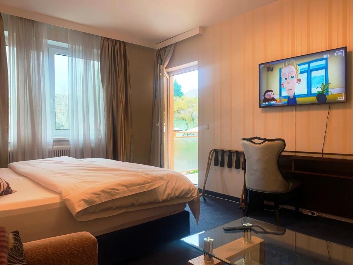 Austria 3*