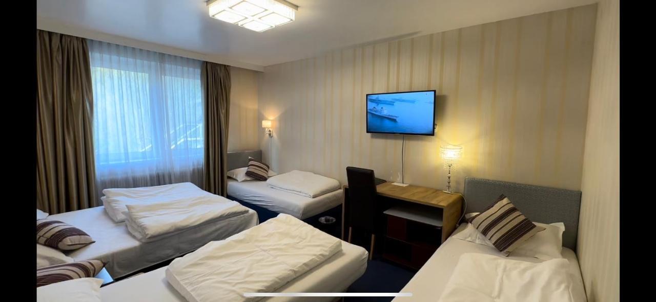 Austria 3*