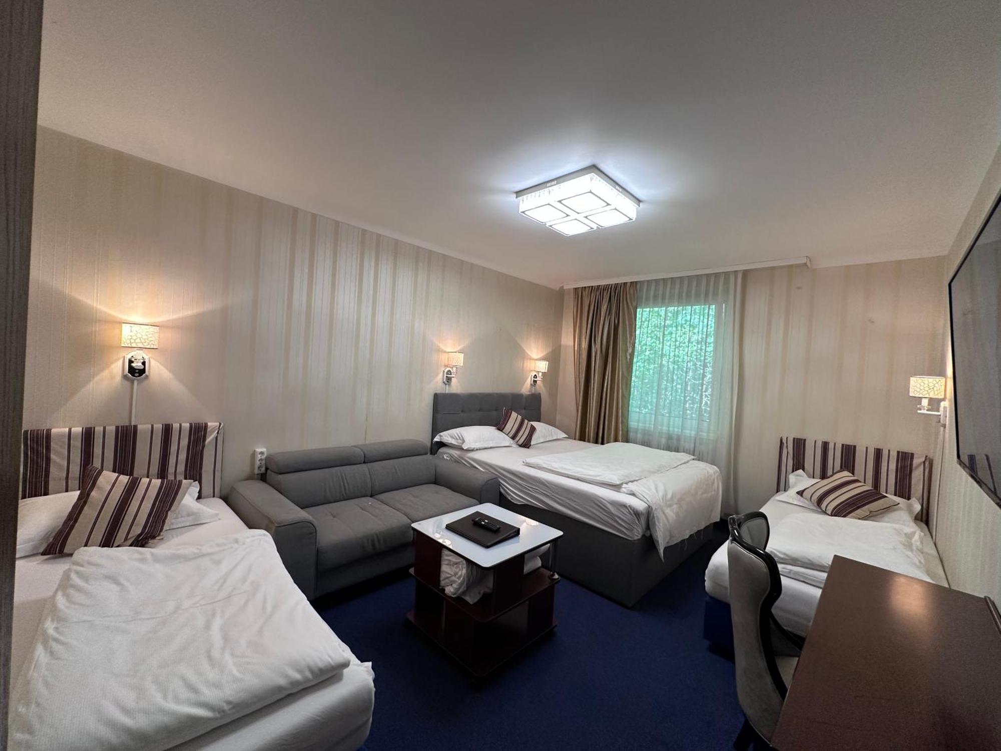 Austria 3*